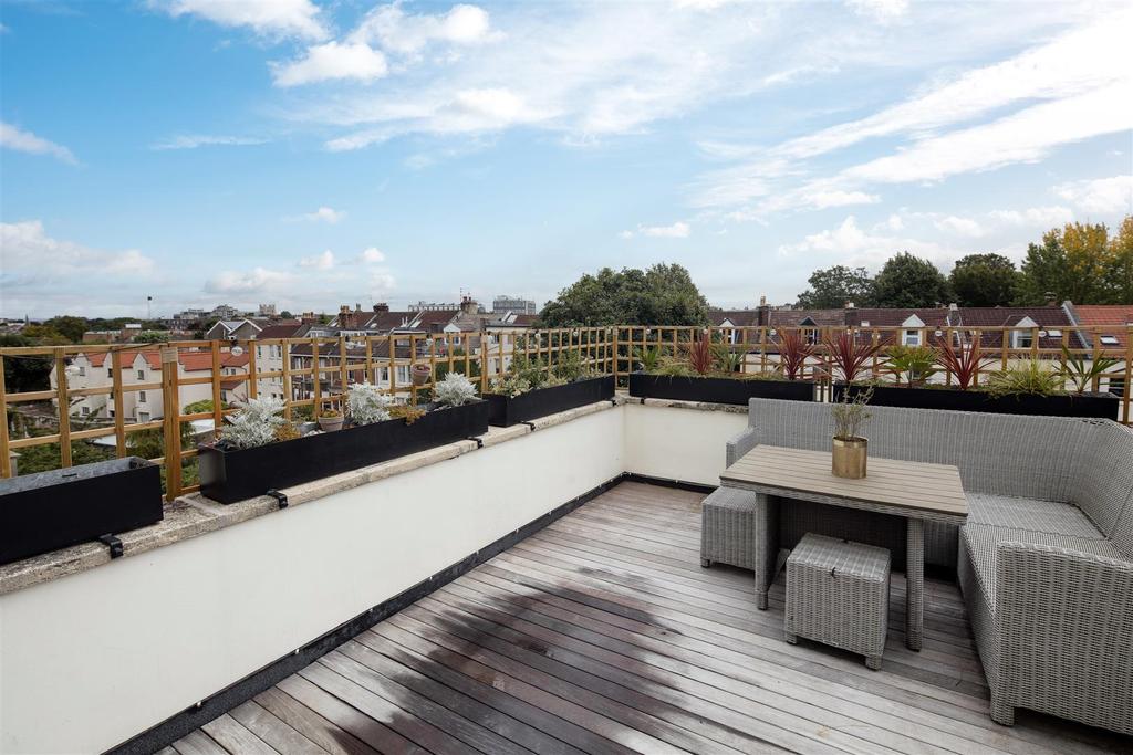 17 Vyvyan Terrace-18 EDIT.jpg