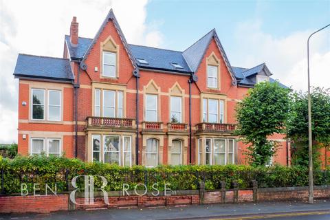 3 bedroom apartment for sale, Windsor Road, Chorley