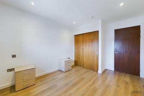 1 bedroom apartment to rent, William Jessop Way, Liverpool