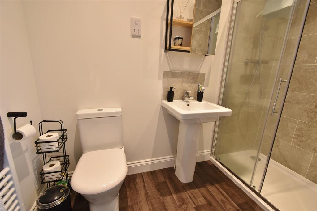 Ensuite Shower Room