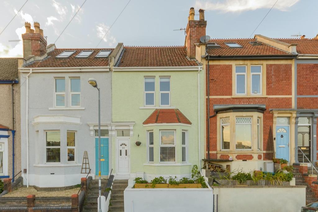 Dunkerry Road, Windmill Hill 3 bed terraced house £420,000