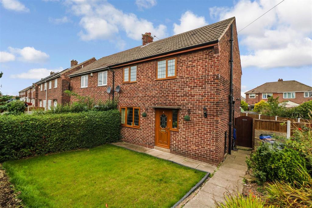 Worsbrough Road, Birdwell, Barnsley 3 bed semidetached house £150,000
