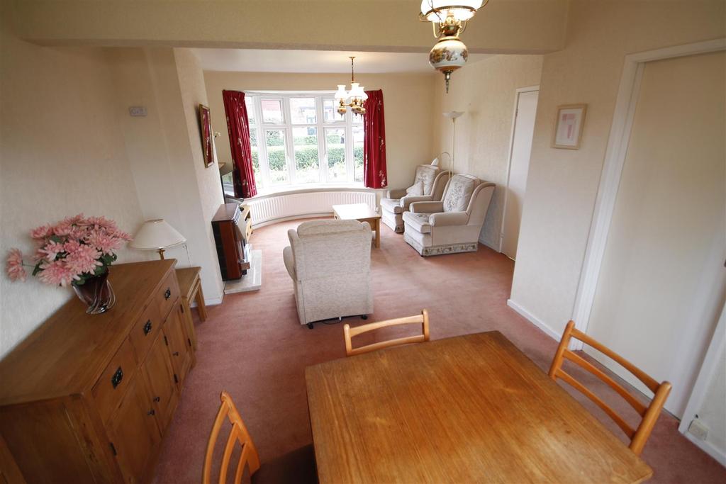 Grinstead Way, Carrville, Durham 3 bed semidetached house £160,000