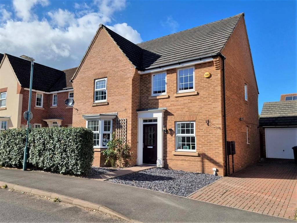 Meek Road, Newent 4 bed detached house £369,950