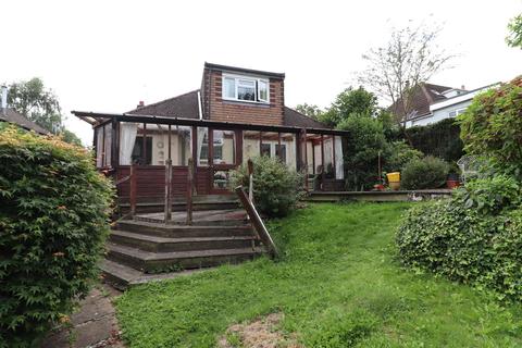 24 Batts Hill, Reigate, RH2 0LT