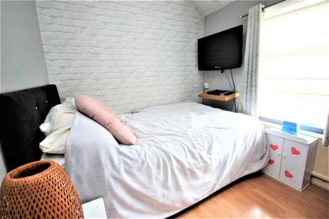 68 Marshall Avenue, Middlesbrough, TS3 9AX