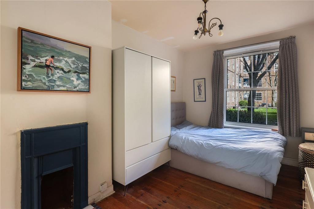 Wilshaw House, Deptford Church... 2 bed flat - £325,000