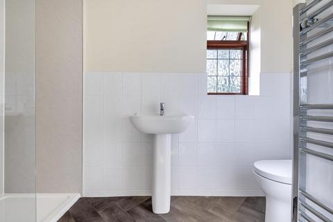 1 Fox Dene, Godalming, GU7 1YG