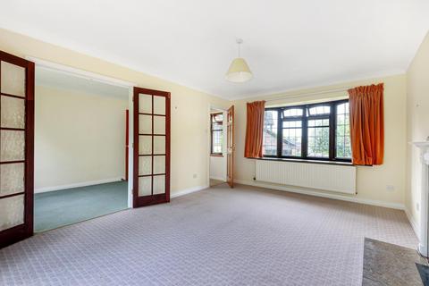 1 Fox Dene, Godalming, GU7 1YG