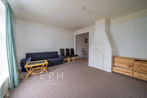 25 Marlow Road, Ipswich, IP1 5JJ