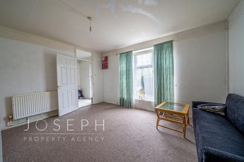 25 Marlow Road, Ipswich, IP1 5JJ