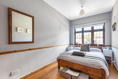 53 Rafford Way, Bromley, BR1 3EN