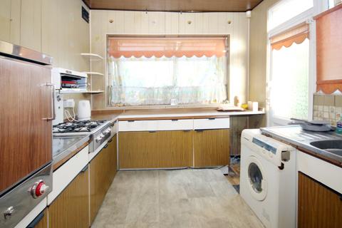 2 Bassingham Road, Wembley, HA0 4RL