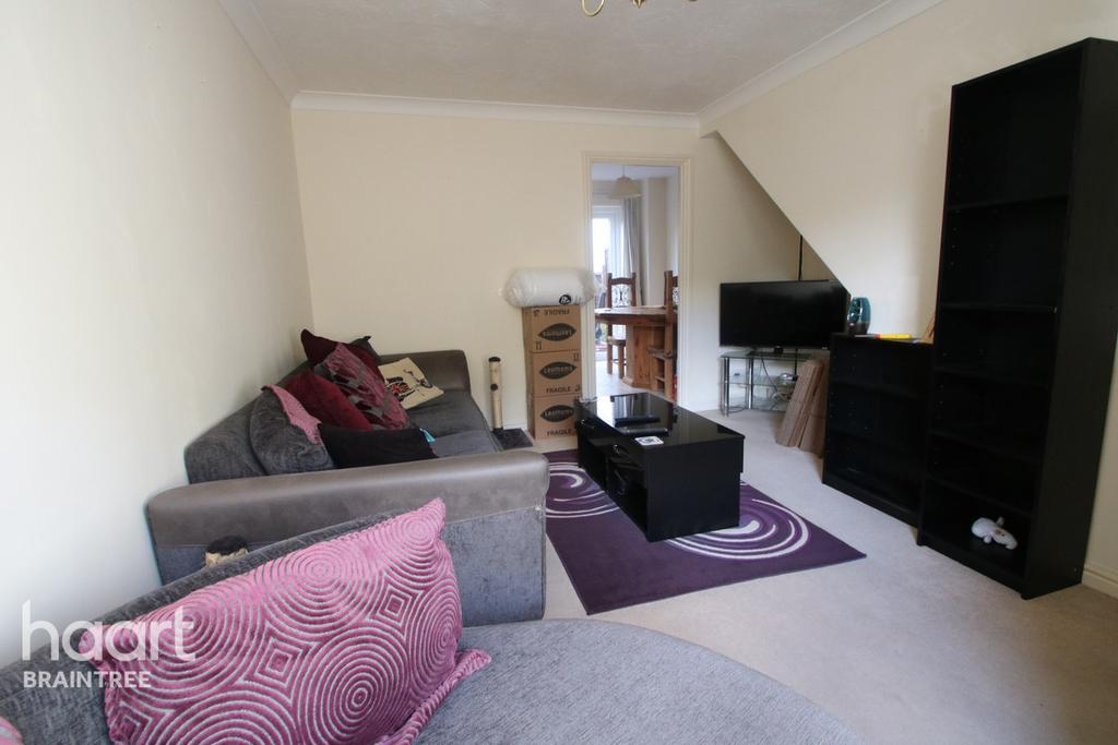 Keeble Way, Braintree 2 bed terraced house £240,000