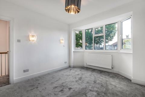 41 Ancaster Crescent, New Malden, KT3 6BD