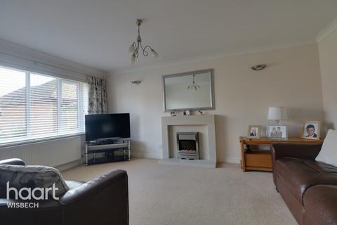 15 Brampton Close, Wisbech, PE13 1LU