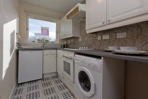 68 Hillview Road, Peterculter, AB14 0UB