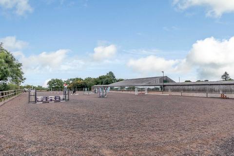 Equestrian property for sale - Greenhill Farm, Mount Pleasant Lane, Ullenhall