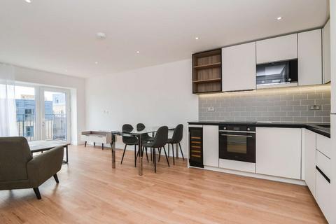 2 bedroom flat to rent, Beaufort Park, Colindale, London