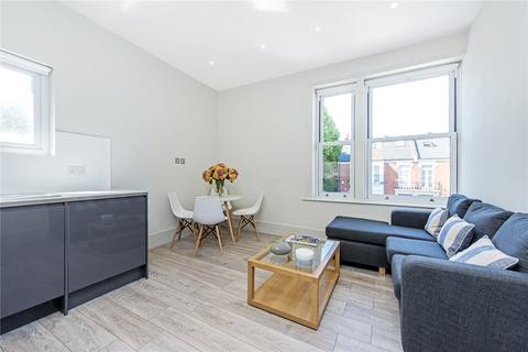 2 bedroom flat to rent, Fulham Palace Road, Fulham, SW6