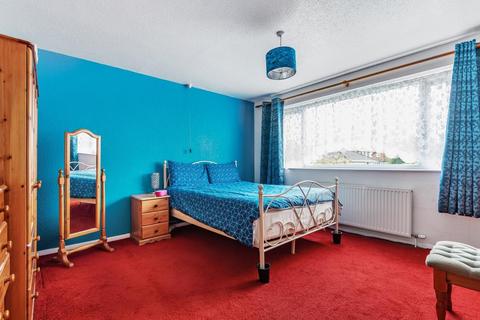 6 Pentrosfa Crescent, Llandrindod Wells, LD1 5NW