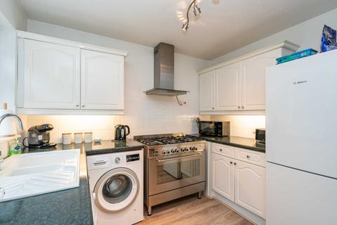 1 Lysander Close, Bovingdon, Hemel Hempstead, HP3 0RY
