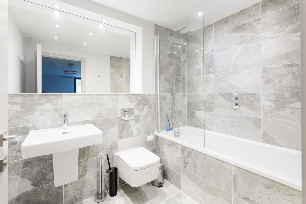 Master ensuite