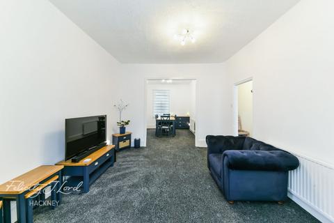 115 Clifden Road, London, E5 0LW