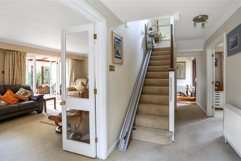 1 Fairfax Close, Winchester, SO22 4LP