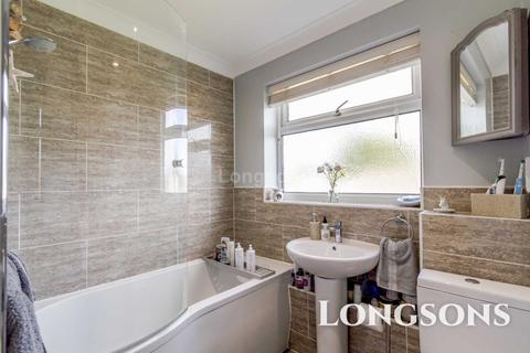 8 Jubilee Way, Necton, Swaffham, PE37 8NA