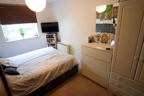 Flat 10, Hudson House Station Approach, Epsom, KT19 8DJ