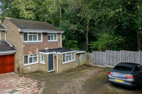 8 Blair Close, Hemel Hempstead, HP2 7QJ