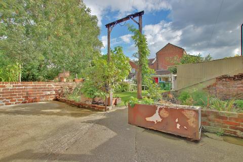 93 Avenue Road, Southampton, SO14 6BD