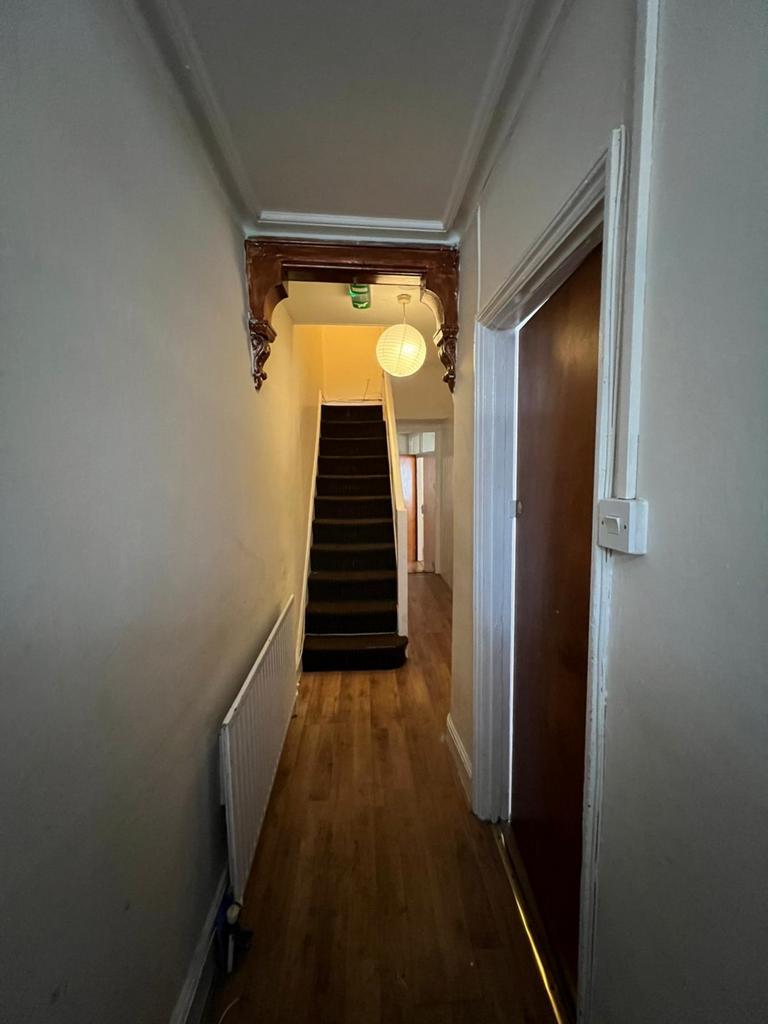 House in Oxford - View 2