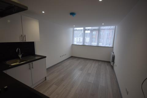 Studio to rent, London Road, Southampton SO15