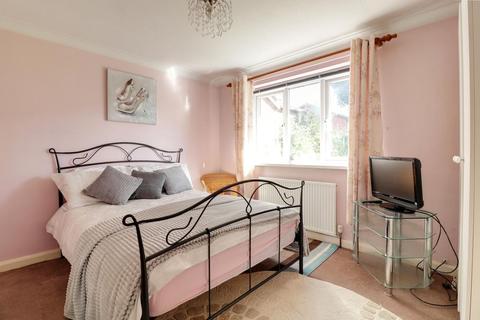 2 bedroom detached bungalow for sale - Ings View, Methley , Leeds LS26 9JZ