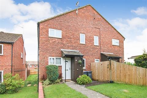 89 Estcots Drive, East Grinstead, RH19 3YW