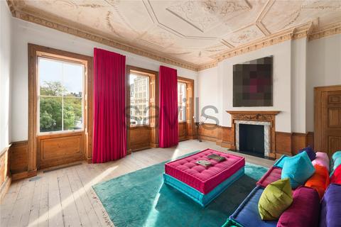 6 bedroom end of terrace house for sale - Lincoln's Inn Fields, London, WC2A