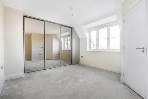 2 bedroom apartment to rent, Midsummer Place,  Chesham,  HP5