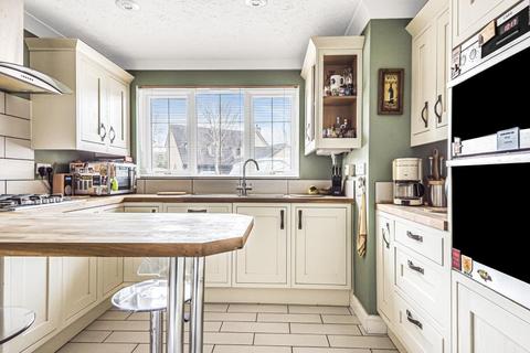 9 Arley Close, Swindon, SN25 4TP