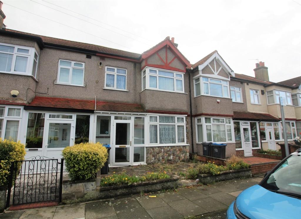 Manor Way, Mitcham 3 bed terraced house £420,000