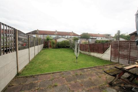 106 Manor Way, Mitcham, CR4 1EF