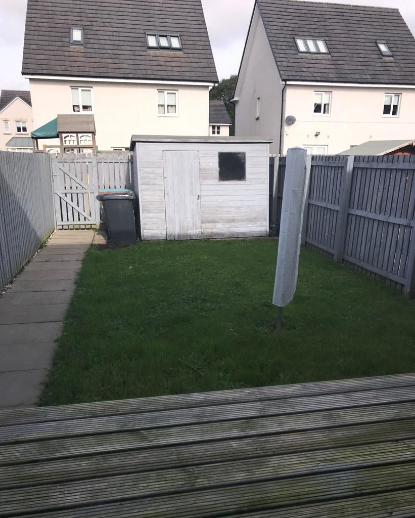 Maple Grove, Bargeddie 3 bed terraced house £950 pcm (£219 pw)