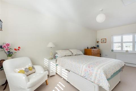 1 Brook Square, Merriott, TA16 5AD