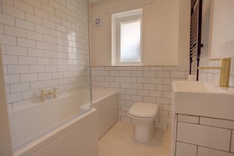 31 Barrymore Close, Langport, TA10 9TD