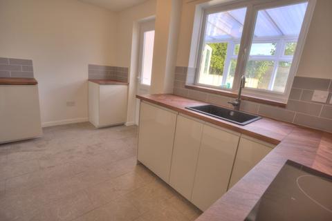 31 Barrymore Close, Langport, TA10 9TD