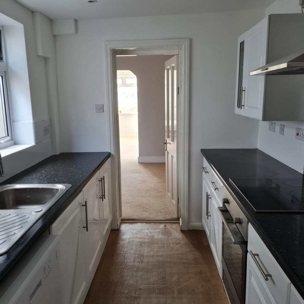 Redcar Road, Dunsdale 2 bed terraced house to rent £675 pcm (£156 pw)