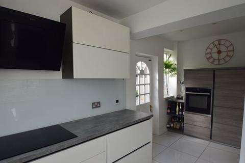 17 Beechtree Road, Walsall, WS9 9LS