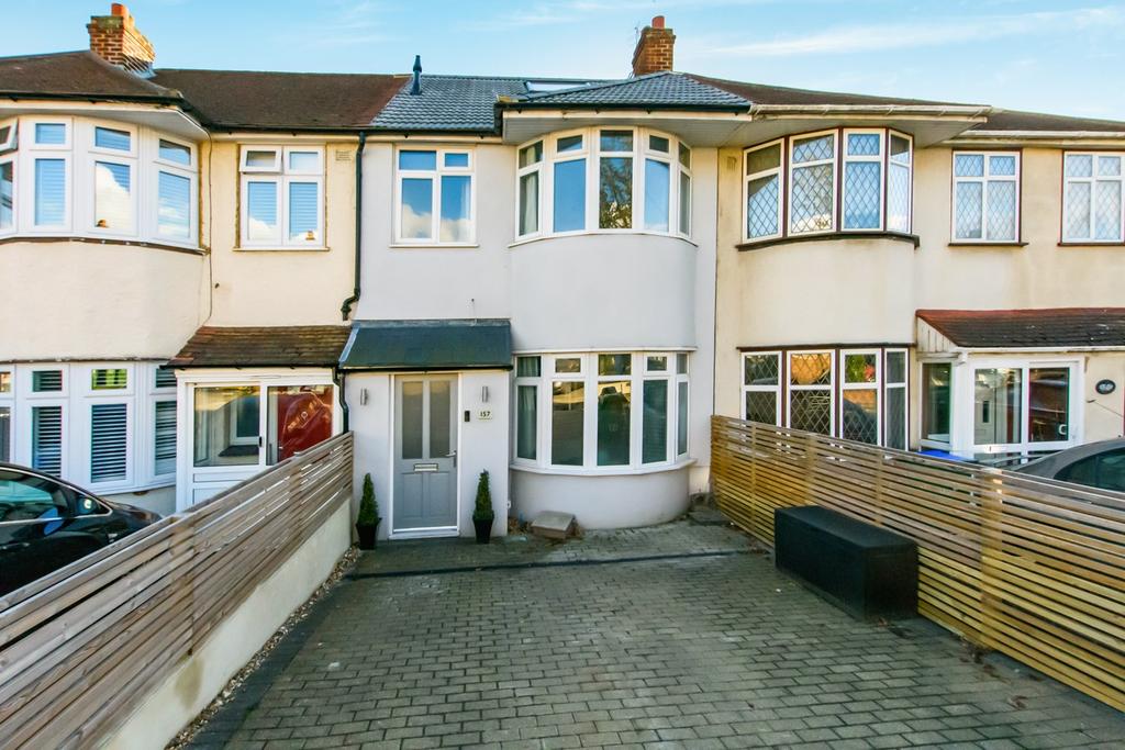 Sutherland Avenue, Welling, DA16 4 bed terraced house £500,000