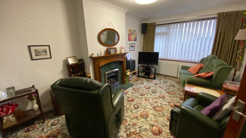 Horsefair Avenue, Chapel en le Frith, High Peak, Derbyshire, SK23 9SQ 3